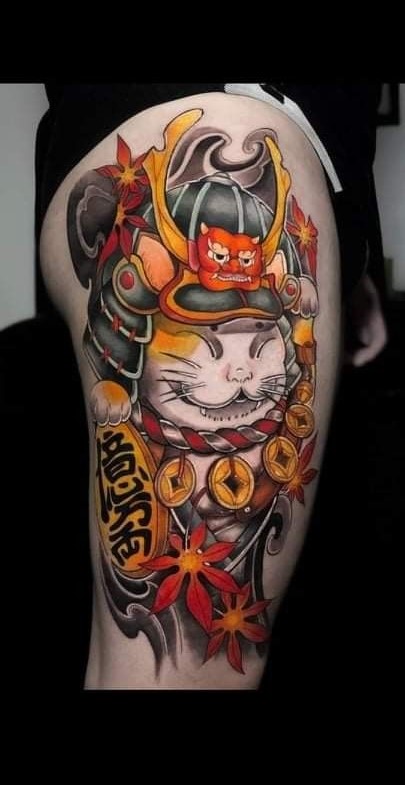 tattoo mèo thần tài samurai