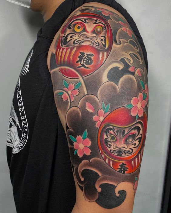 tattoo nhiều mặt daruma cầu may mắn trong cuộc sống