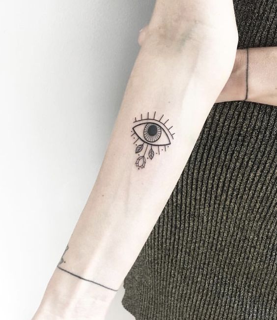 hình xăm con mắt mini biểu tượng tâm hồn