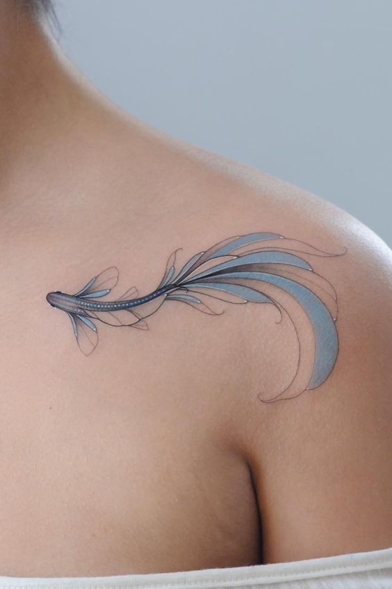 mẫu hình xăm con cá mini màu xanh tuyệt đẹp