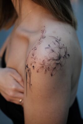 tạo dấu ấn riêng khi xăm hình xăm trên vai này