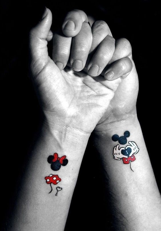 hình xăm cặp mickey mini mẫu 5