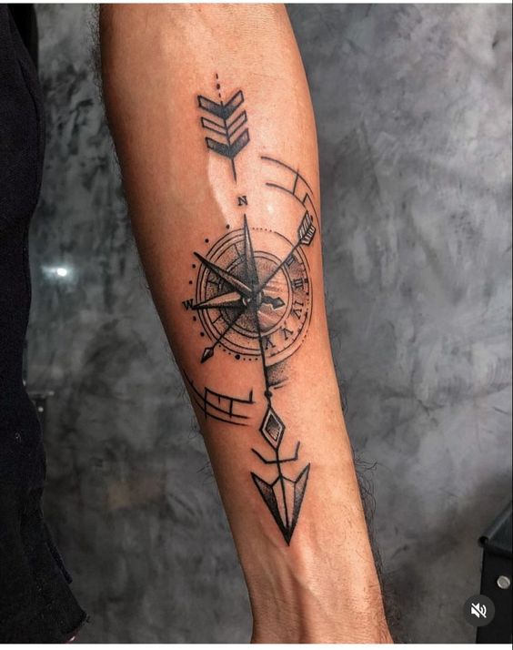 hình xăm la bàn mini cực chất