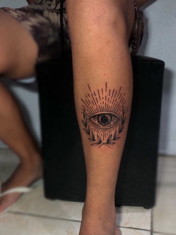 mẫu hình xăm con mắt mini phổ biến cho nam