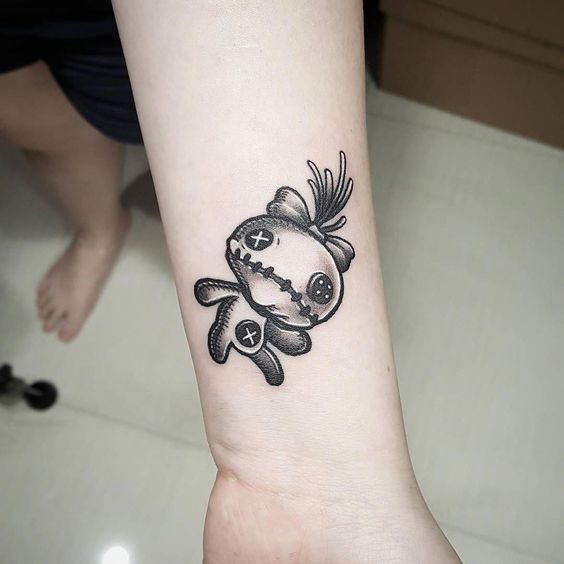 mẫu tattoo đen trắng mini cực độc đáo