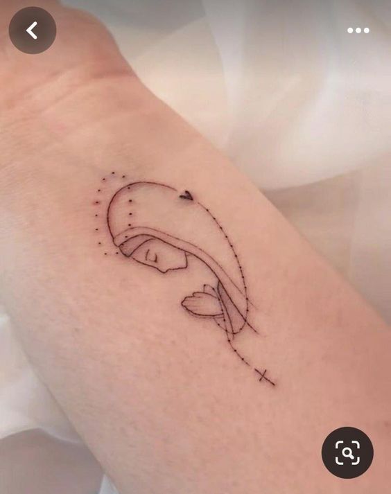 tattoo mẫu xăm mini hình chúa dịu hiền