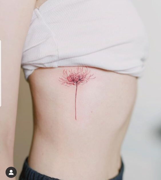 tattoo mini hoa bỉ ngạn nhỏ xinh cho nữ