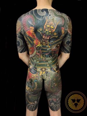 anh khách xăm full mình sau cực độc đáo