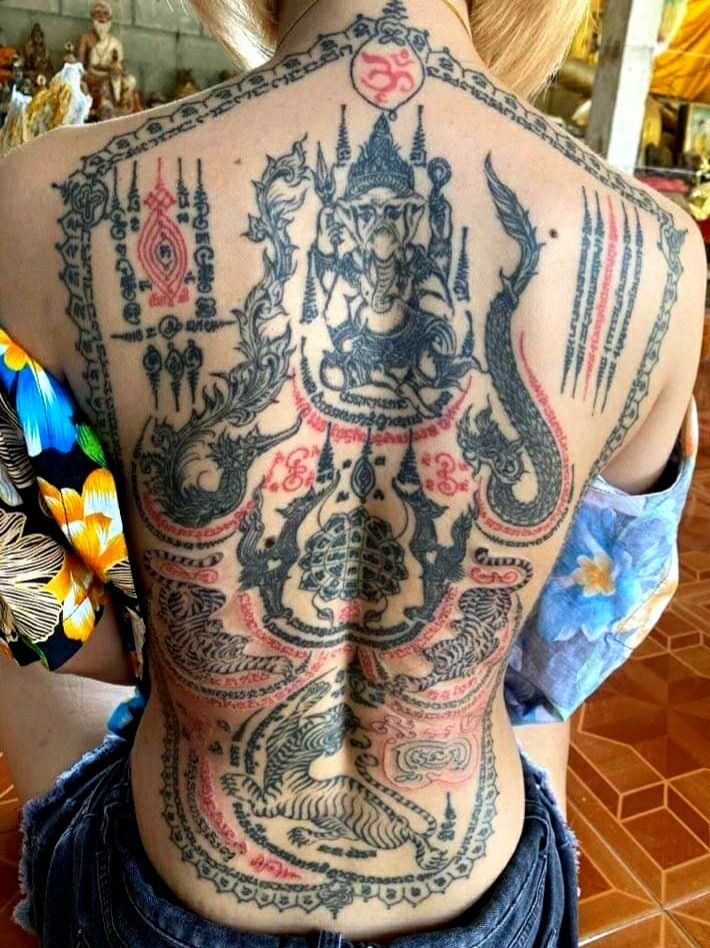 biểu tượng linh thiêng với mẫu tattoo Sak Yant