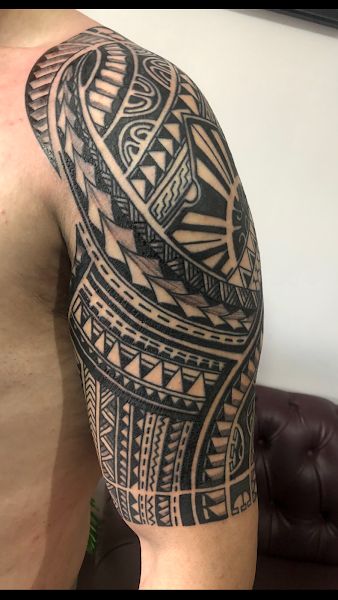 hình xăm bắp tay nam