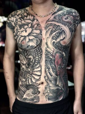 độc lạ với hình xăm bít người trước cho khách