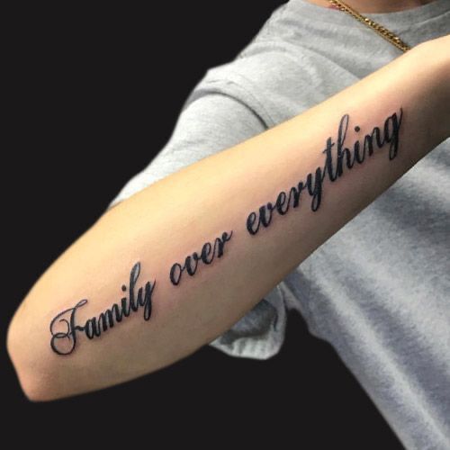 hình tattoo chữ trên cẳng tay đẹp và ý nghĩa