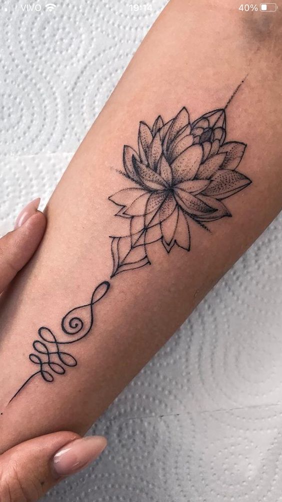 hình xăm bông sen cho nam hình xăm bông sen cho nam