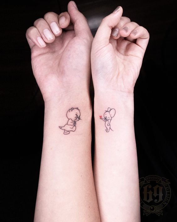 hình xăm cặp bạn thân mẫu hoạt hình