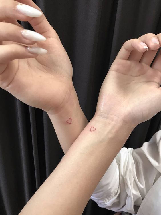 mẫu tattoo cặp cho nữ với bạn siêu cute