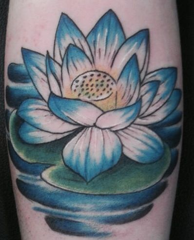 hình xăm hoa sen màu xanh cực đặc sắc
