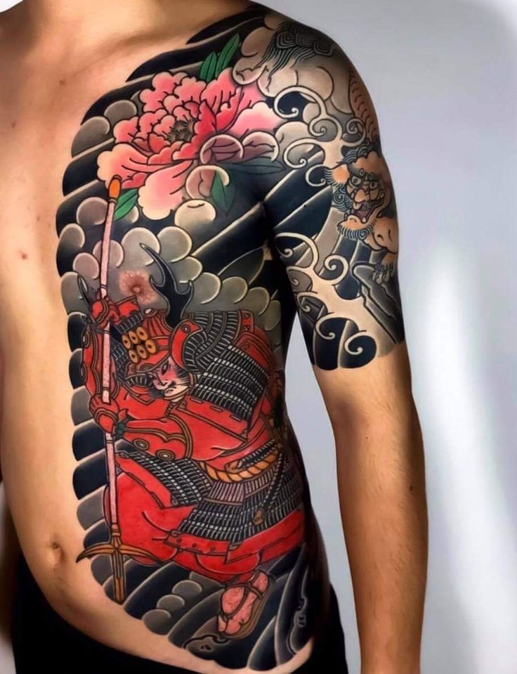 hình xăm nửa mình samurai chiến đấu