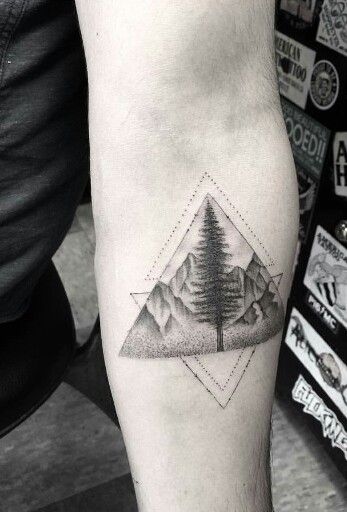 hình xăm núi ở cánh tay mẫu 9 hình xăm núi ở cánh tay mẫu 9