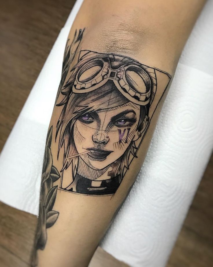 khám phá vẻ đẹp của mẫu tattoo lmht