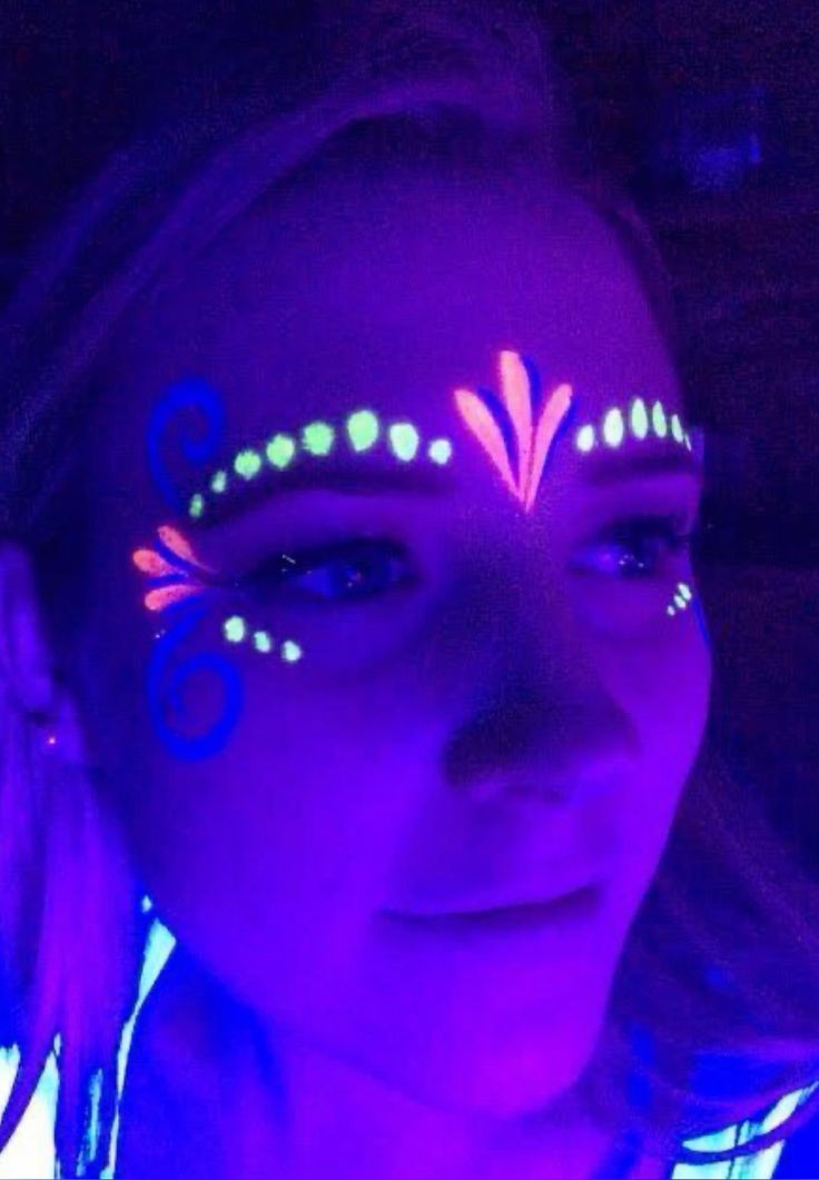 kiểu xăm trên mặt độc đáo