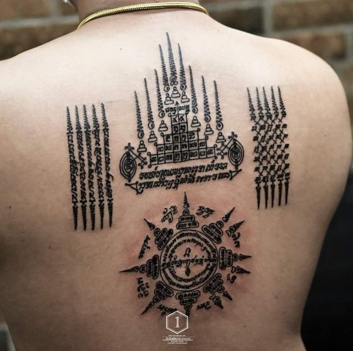 mẫu tattoo chữ khmer cực chất cho nam