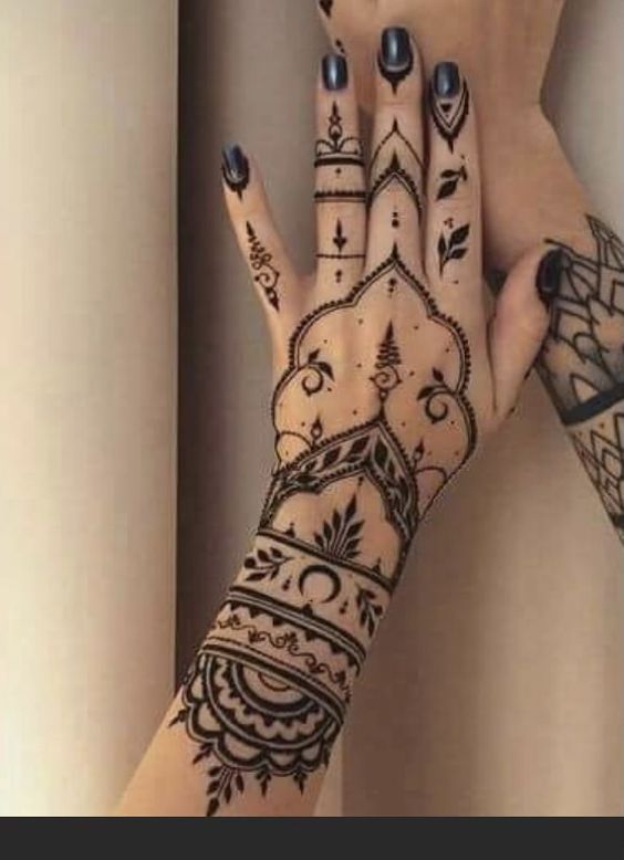 mẫu tattoo henna full cổ tay và bàn tay mẫu tattoo henna full cổ tay và bàn tay