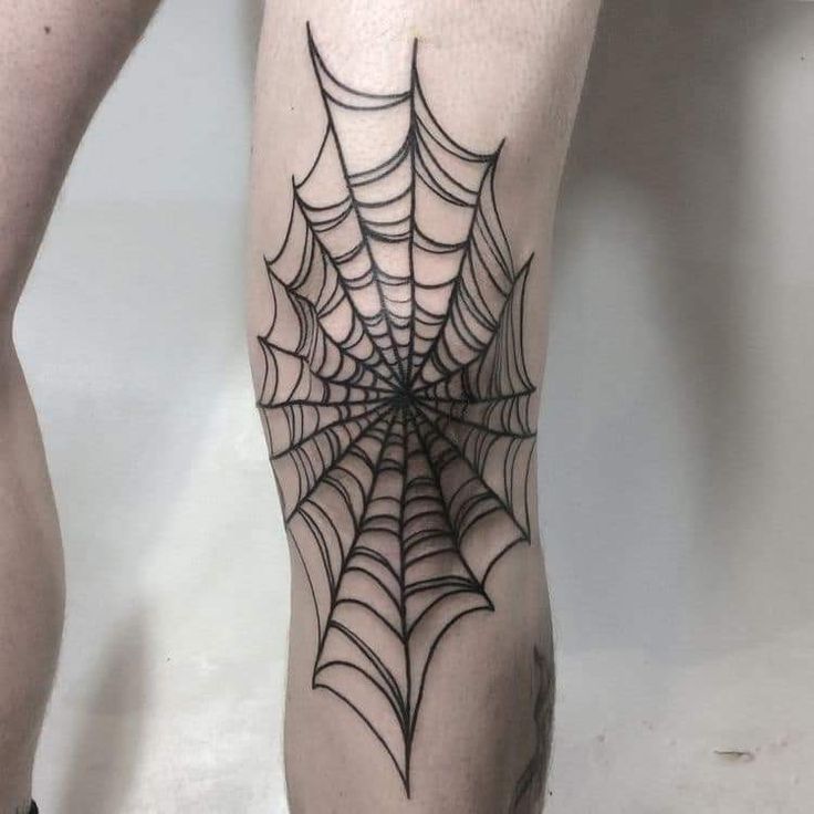 mẫu tattoo mạng nhện ở đầu gối ngầu