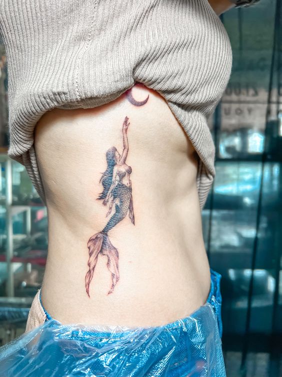 mẫu tattoo nàng tiên cá đầy nghệ thuật