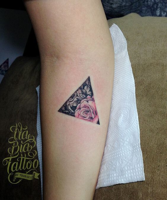 hoa hồng dành tặng bạn nữ