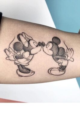 mẫu xăm mickey couple