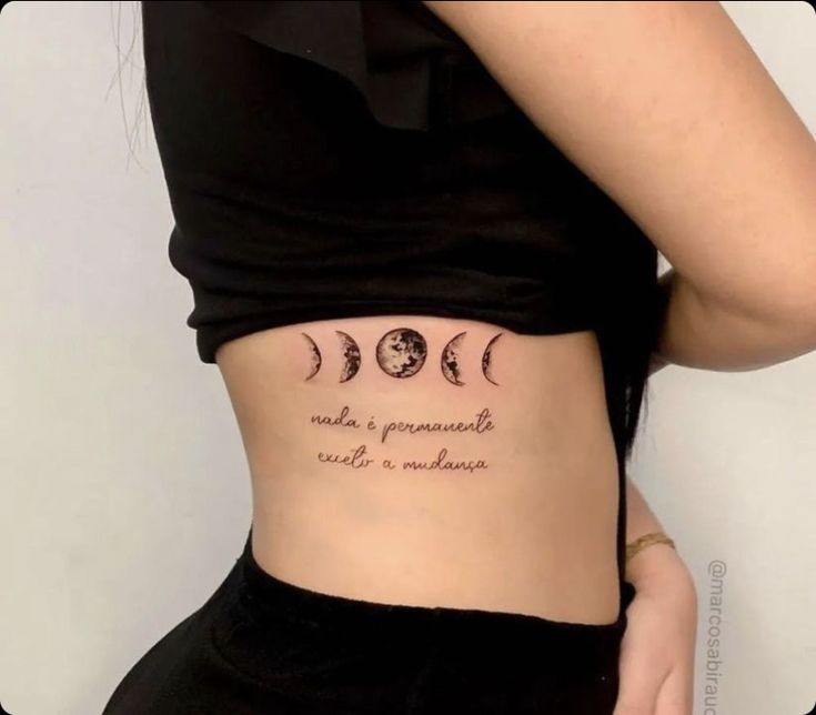 mẫu xăm rất cuốn hút và lộng lẫy cho nữ