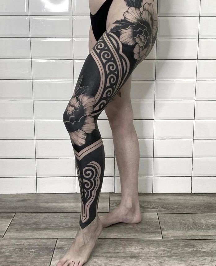 nổi bật với mẫu tattoo bít chân