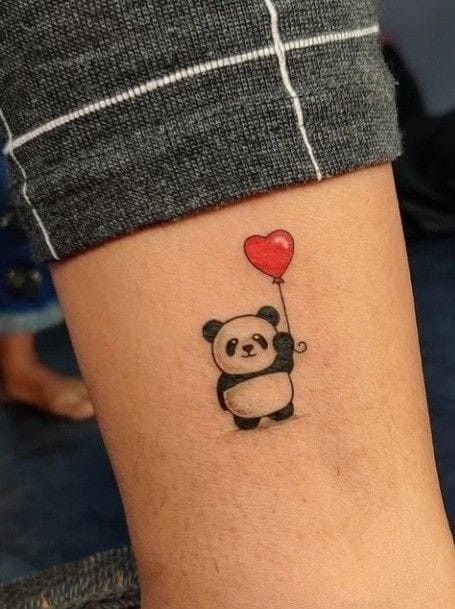 panda mini cầm bóng trái tim panda mini cầm bóng trái tim