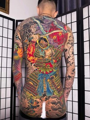 siêu màu sắc cho hình xăm full sau lưng