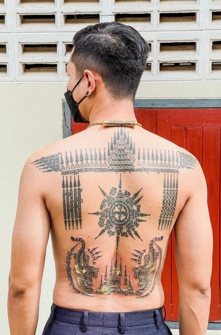 tattoo Sak Yant mang đến may mắn cho người xăm