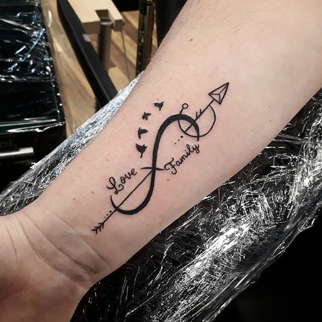 tattoo chữ thêm họa tiết cực đẹp