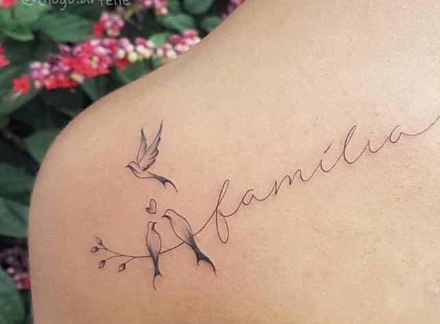 tattoo chữ ý nghĩa kết hợp hình chú chim