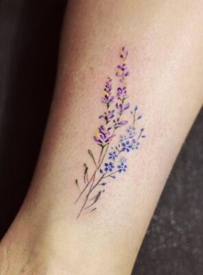tattoo hoa lavender xinh xắn