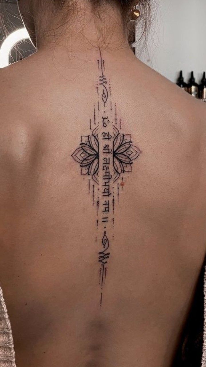 tattoo họa tiết chữ khmer cực đẹp