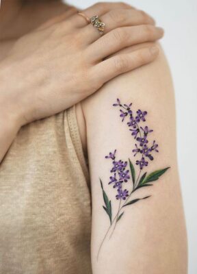 tattoo lavender siêu tinh tế