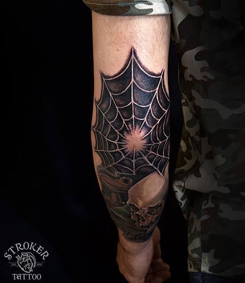 tattoo mạng nhện full màu đen đẹp