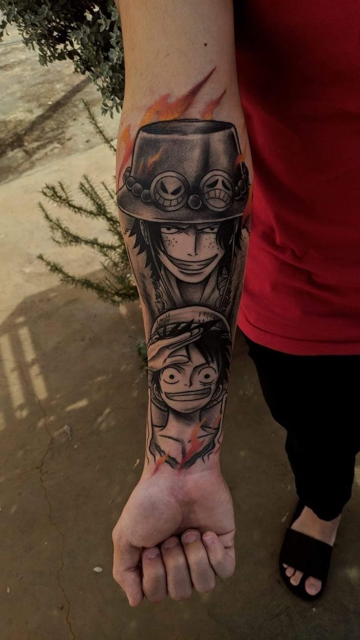 tattoo nhân vật luffy cực chiến ở cánh tay