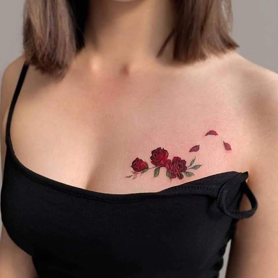 Tattoo những bông hoa hồng mini cho nữ