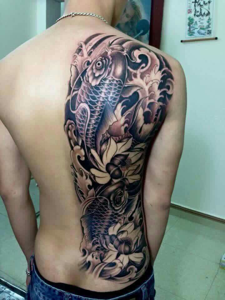 tattoo nửa mình cá chép cực đẹp