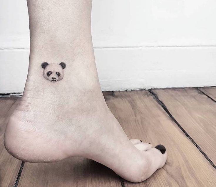 xăm gấu trúc mini ở cổ chân xăm gấu trúc mini ở cổ chân