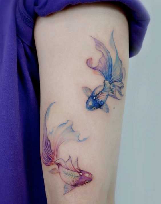 hình tattoo bắp tay mẫu cá chép đẹp mắt