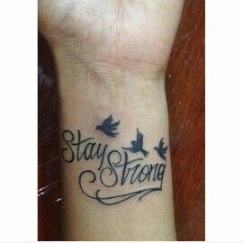 hình tattoo chữ strong ở cổ tay đẹp