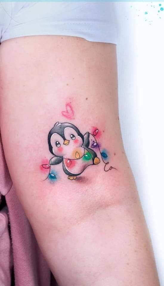 mẫu tattoo chim cánh cụt đáng yêu