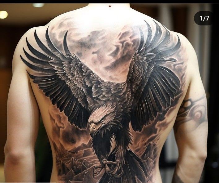 mẫu tattoo chim đại bàng kín lưng