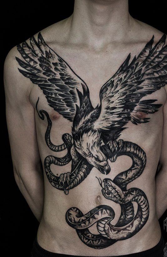 mẫu tattoo đại bàng và rắn